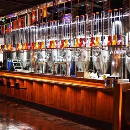 全套配置年產5萬噸自動化啤酒設備廠家